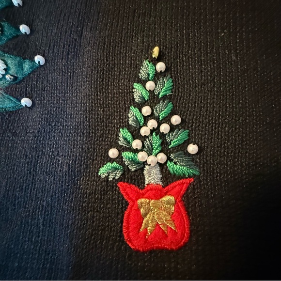 Vtg Christmas Sweater women's 2X Turtle Neck Embroidered Festive Trees Stars - Picture 11 of 11